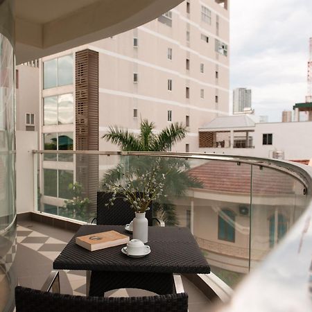 Goldcoast Hotel Нячанг Экстерьер фото