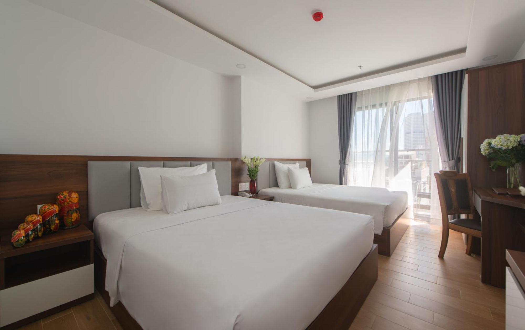 Goldcoast Hotel Нячанг Экстерьер фото