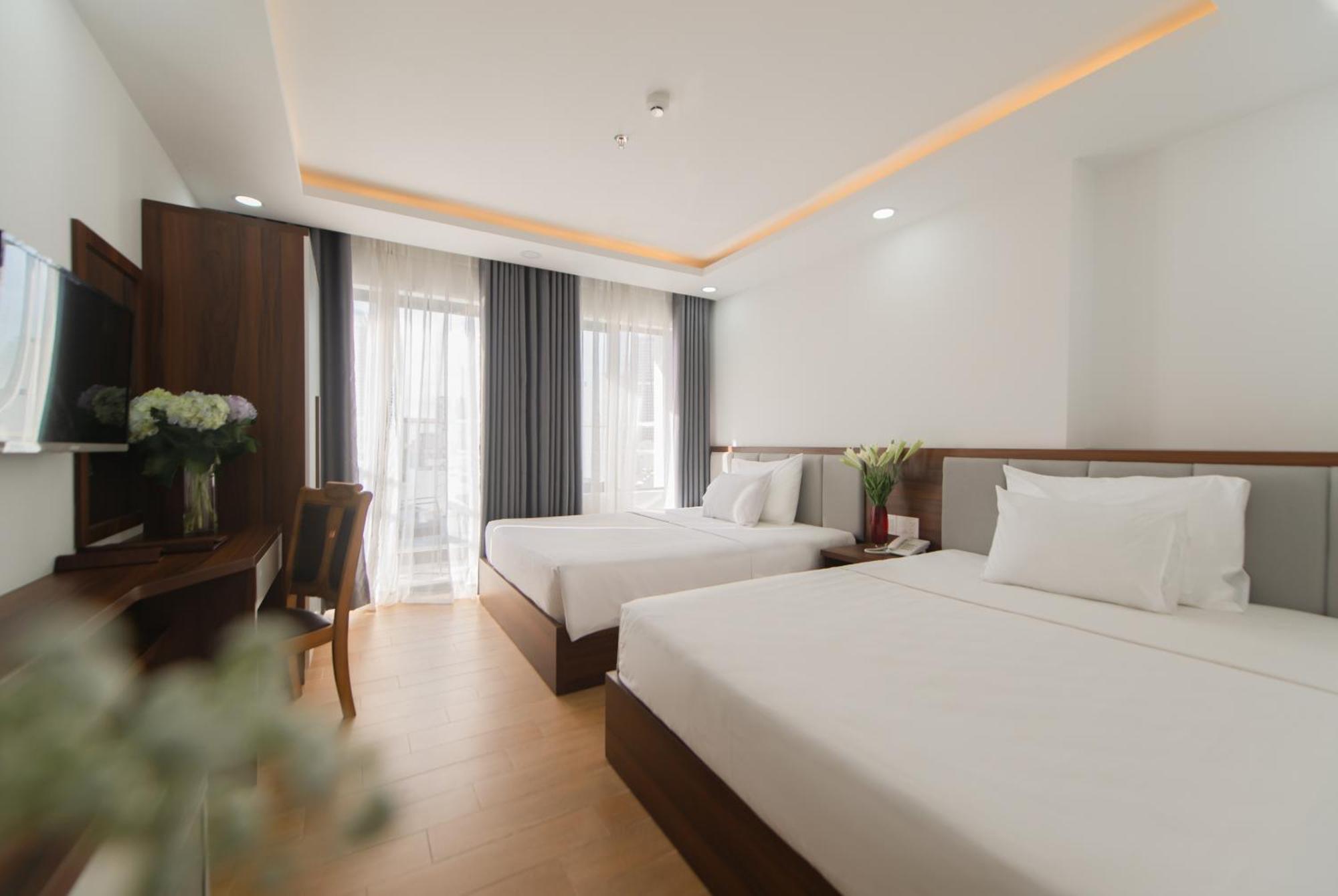 Goldcoast Hotel Нячанг Экстерьер фото